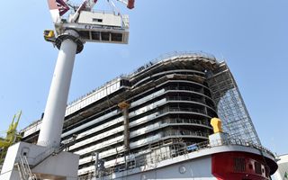 Fincantieri deals target price