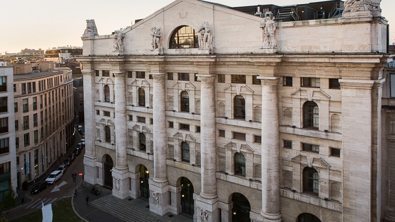 La borsa oggi chiusura sale